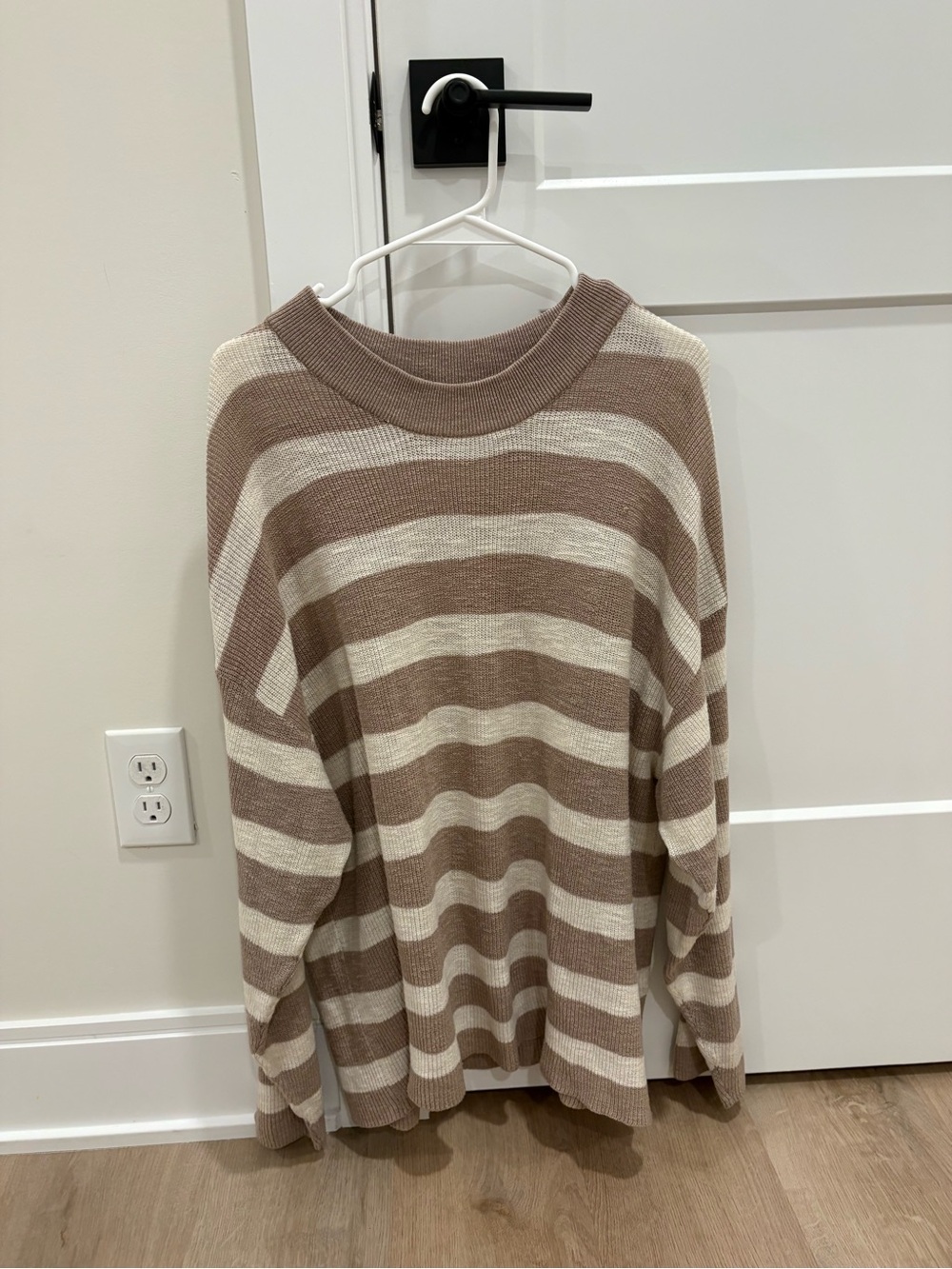 Free People Beach Malibu Surf Sweater Size Small - Picture 2 of 8